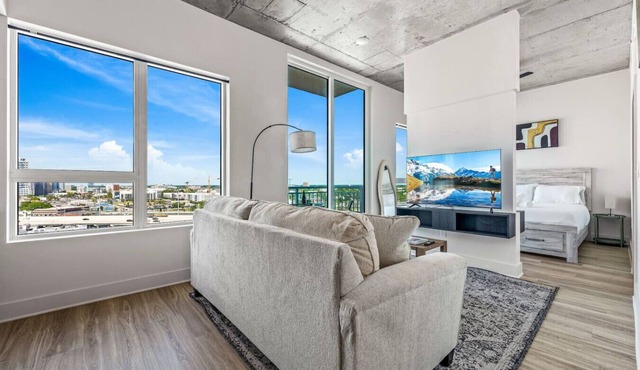 Stunning Studio | New and Luxury | Free Parking!