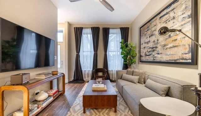 Stunning Suite 1 @ Hotel Nemo Downtown