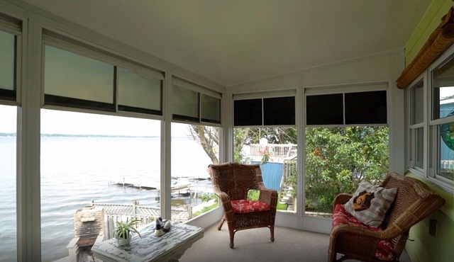 Stunning Sunset view and private waterfront lake