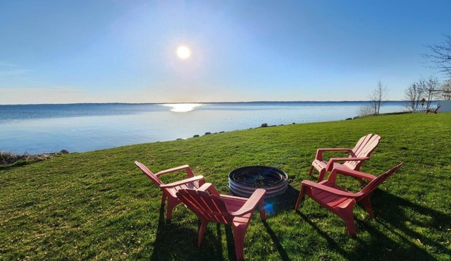 Stunning Sunsets at Aloha Lake Home on Mullett Lake!