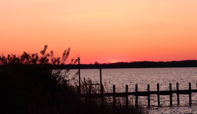 Stunning sunsets Leonardtown apartment