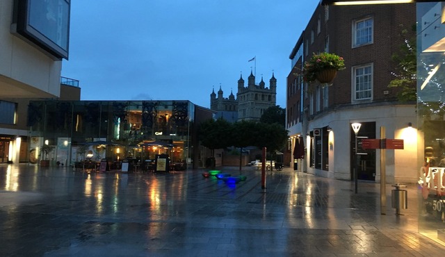 Stunning super central Exeter apartment just 100m from the cathedral