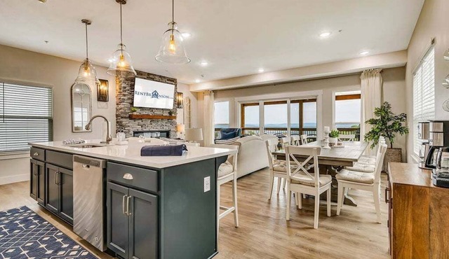 Stunning Table Rock Lake Views with Free Tickets, Indoor & Outdoor Community Pools, Minutes to SDC