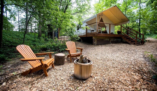 Stunning Tented Cabin with Fire Pit in Des Moines, Iowa