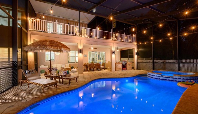 Stunning Thonotosassa Home about 7 Mi to Ocean!