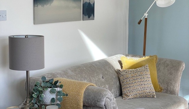 Stunning three bedroom cottage with Hot Tub