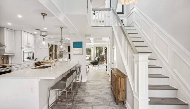 Stunning Townhouse w Tennis & Pool near US OPEN