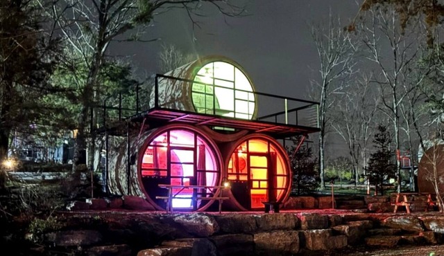 Stunning Tube Vacation Rental with Fire Pit in Danville, Kentucky