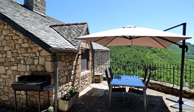 Stunning Valley Views from our 3* Gîte bordering the Cévennes and Grands Causses