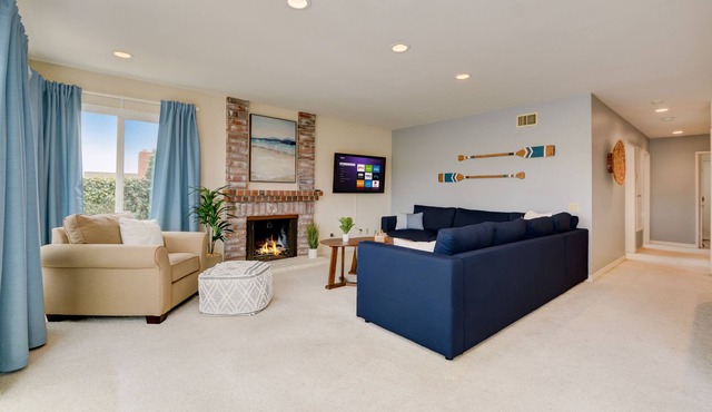 STUNNING VALLEY VIEWS | NEAR LEGOLAND & CARLSBAD