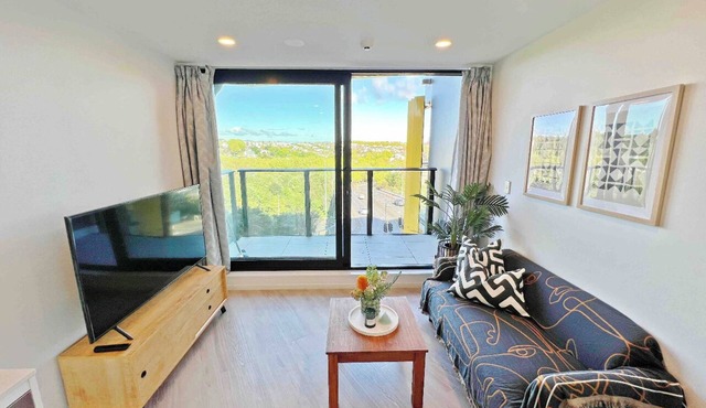 Stunning View 1-bedroom Studio in City Centre