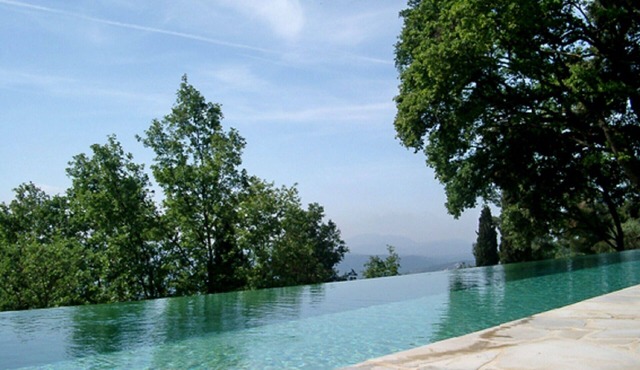 Stunning view of the Mediterranean Sea, 20m infinity pool, pool house