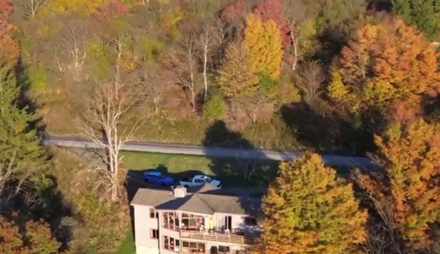 STUNNING VIEW on top of Timberline, Walks to DollySod, Lake Access, Hot Tub COZY