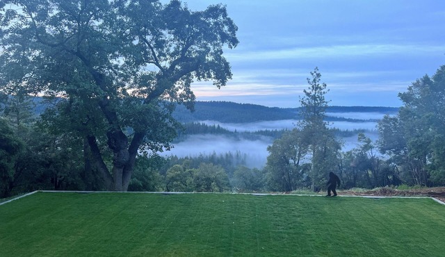 Stunning View, outdoor enthusiast dream! 2 bedroom, 2 full baths