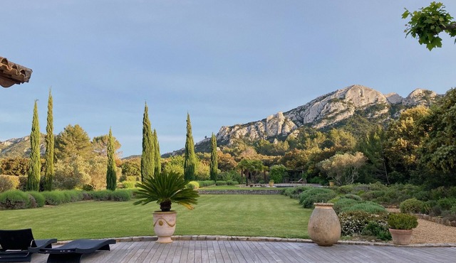 Stunning view villa - Provence's Alpilles