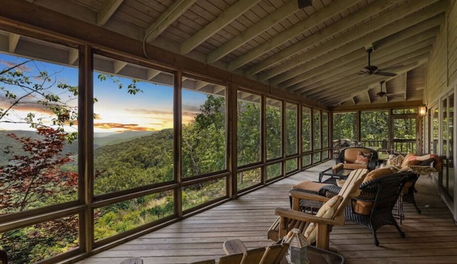 Stunning Views, Clifftops Estate