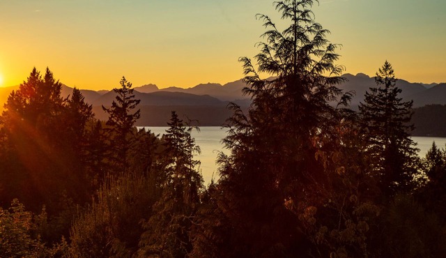 Stunning Views from this Modern Hood Canal Retreat