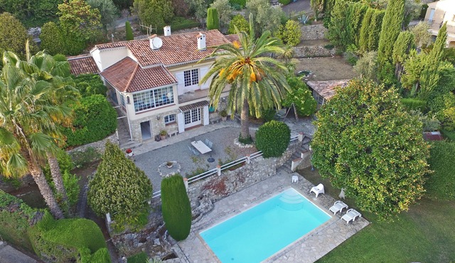 Stunning views, great place, heated pool