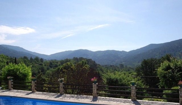 Stunning views & grounds, tennis, large heated pool, boules, olives, dream house