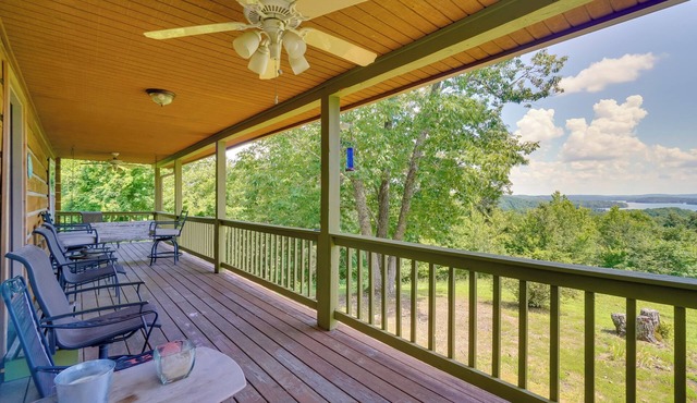 Stunning Views: Modern Cabin by Watts Bar Lake