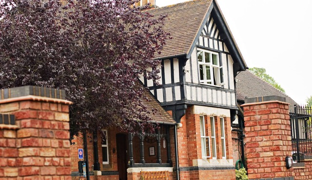 Stunning views of the Malvern Hills Sleeps max 16 With Optional Hot Tub