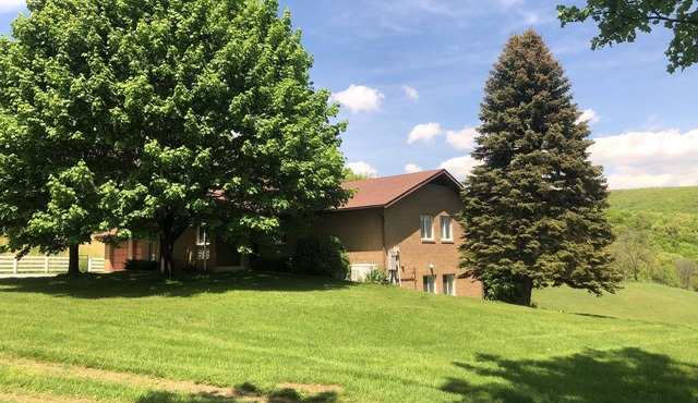 Stunning Views, Private Mountain Home at the base of the Alleghany Front