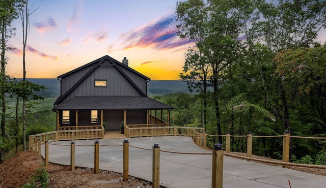 Stunning Views | Sauna | Hot tub | Bar- 2 Kitchens