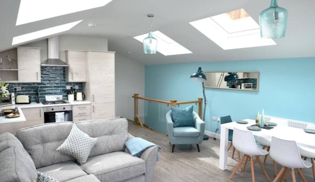 Stunning views, short walk to Westward Ho! beach and Coast Path