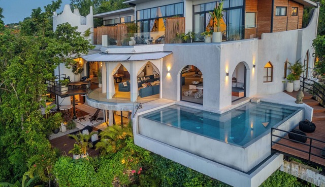 StuNNing Views, TOP LuXury @ BONiTA, CHEF & SPA