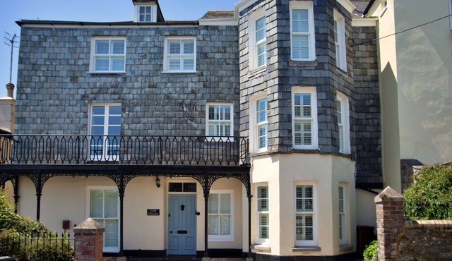 Stunning villa for 12 people with WIFI, TV and pets allowed