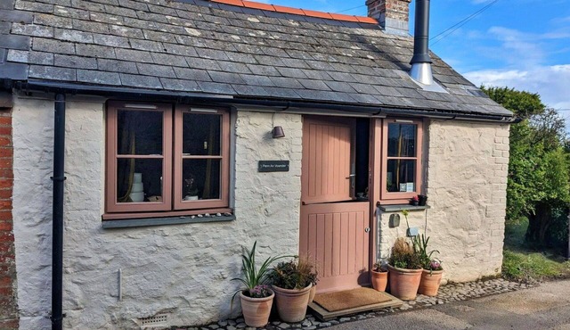 Stunning villa for 2 people with WIFI and pets allowed