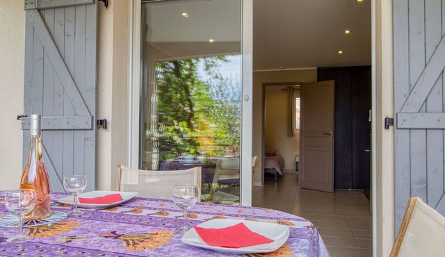 Stunning villa for 4 guests with WIFI, A/C, TV, terrace and pets allowed