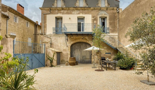 Stunning villa for 6 people with WIFI, A/C, private pool, TV, terrace and parking