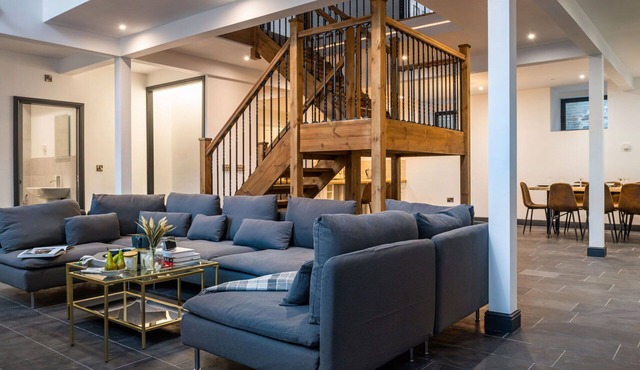 Stunning villa for 12 people with WIFI, TV and pets allowed