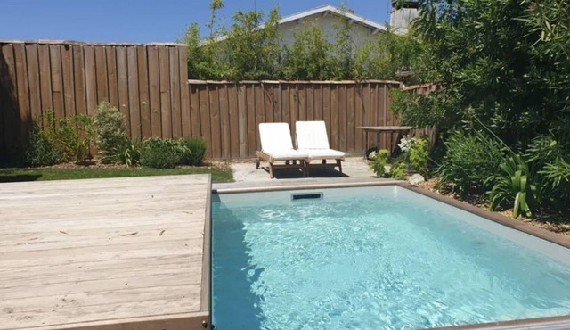Stunning Villa in Arcachon with Pool, WiFi & Close to Beach