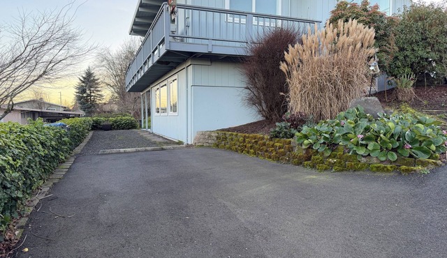 Stunning water and mountain views, steps from Old Town Silverdale.