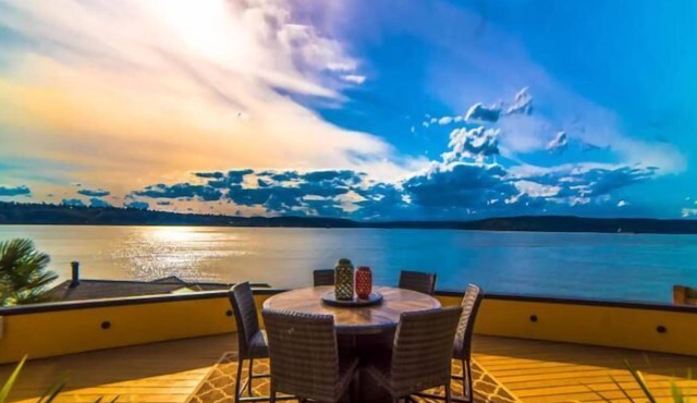 Stunning Water View Sunsets-Dble Chefs Kitchen-Dble Decks! Heated Floors!