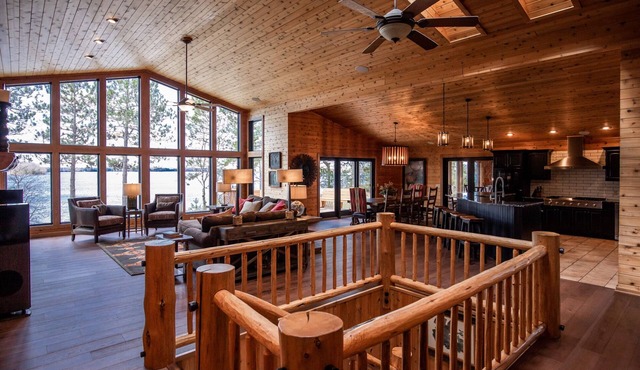 Stunning Waterfront Modern Cabin inNational Forest Saturday/Saturday Wkly Rental