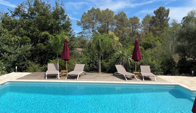 Stunning wooden house with swimming pool and jacuzzi.