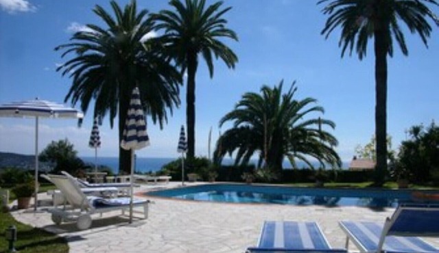 Stunningvilla, Magic Garden, Solar Heated Pool,outdoor Jacuzzi Panorama sea View