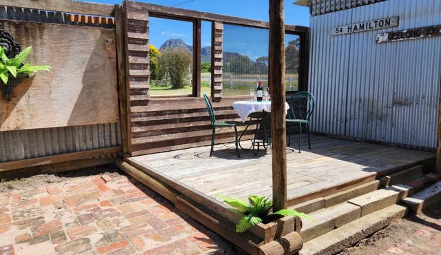 Sturgeon Getaway on Henty