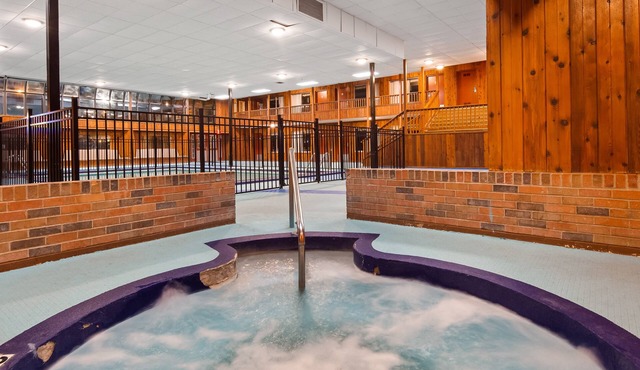 Sturgis Lodge & Suites, Travelodge by Wyndham