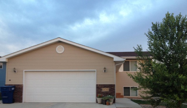 Sturgis Rally Rental 4 Bedroom Home in ideal location