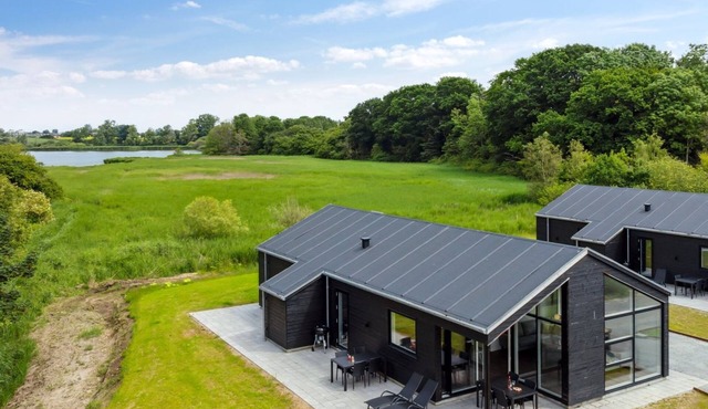 "Stygg" - 75m from the sea by Interhome