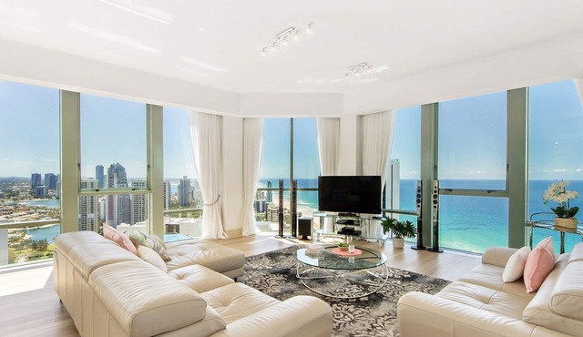 Style and Amazing Views from this Level 37 Sub Penthouse