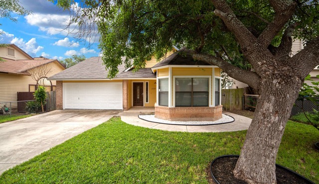 Style and Comfort Near Sea World and Lackland AFB