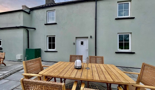 Style House Luxury Cottage