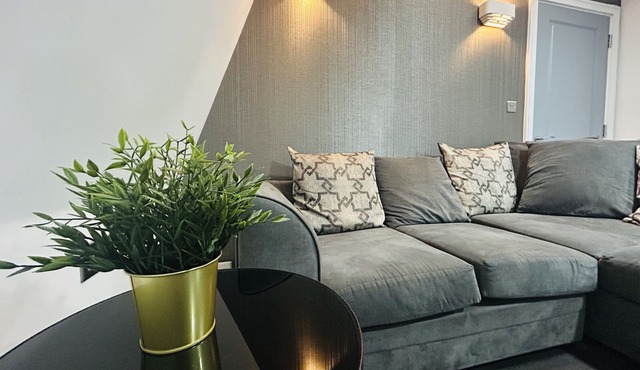 Stylish 1 Bed Flat in central Eastbourne