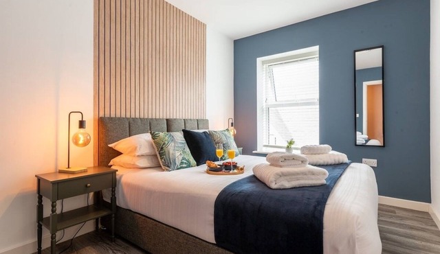 Stylish 1 bed flat - Parking - WiFi - town centre