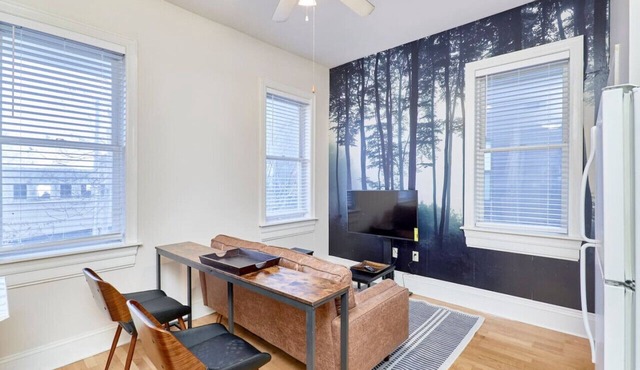 Stylish 1 Bed SLU, Fox Thtr, CWE